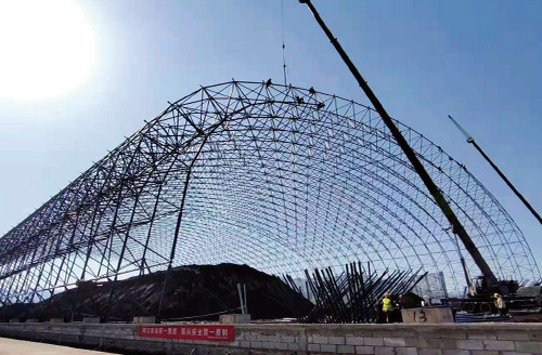 汉中分公司承建的陕钢集团汉钢公司一次料场大跨度网架施工完成